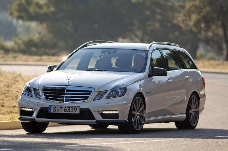  Mercedes-Benz E63 AMG Wagon 2012 года  (фото 38 из 43)